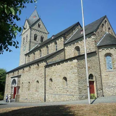 펜션 Im Gruenen - Neu Mit E-auto Ladesaeule *