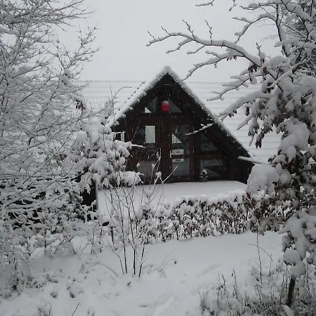 Im Gruenen - Neu Mit E-auto Ladesaeule بيت للعطل *