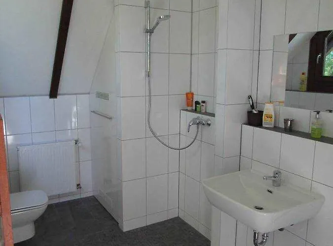 بيت للعطل Im Gruenen - Neu Mit E-auto Ladesaeule Morsbach (Oberbergischer Kreis)